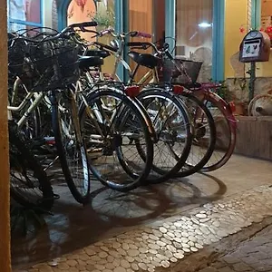  Couette-café Villamereu Italie
