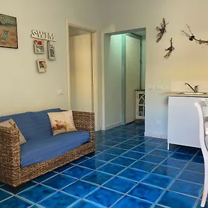 https://luigi-apartmentsrooms.in-sardinia.net