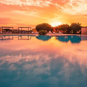 Lu Lamoni Costa Nord Hotel apartamentowy Aglientu